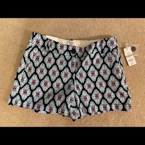 Pattern shorts brand new